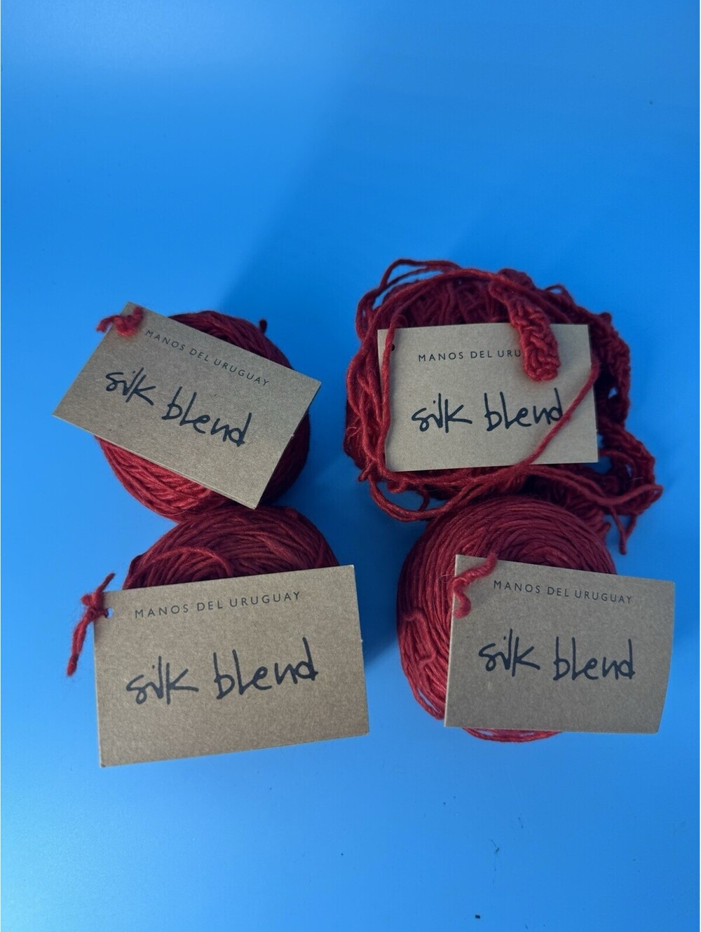4 Manos del Uruguay Silk Blend Yarn Tomato 3203 Merino Silk 600 Yds Partial